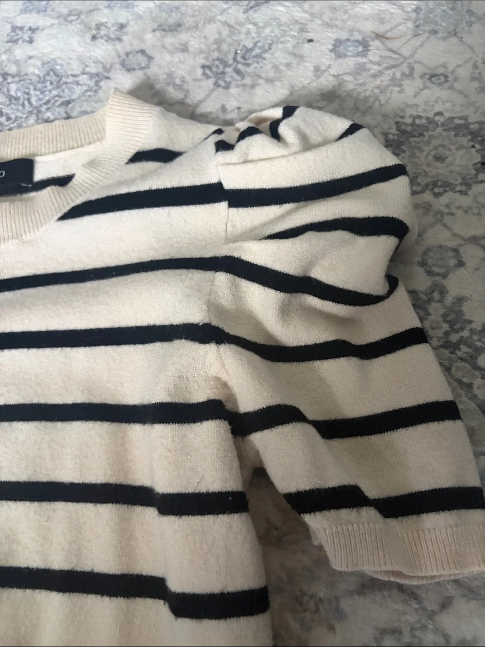 Dokotoo crew neck
